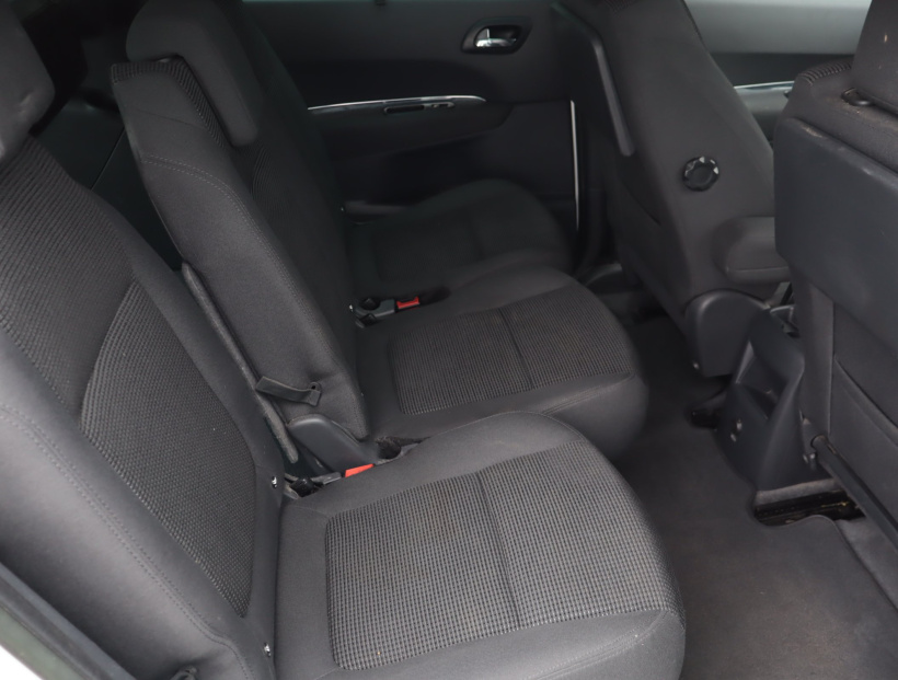 Peugeot 5008, 2014