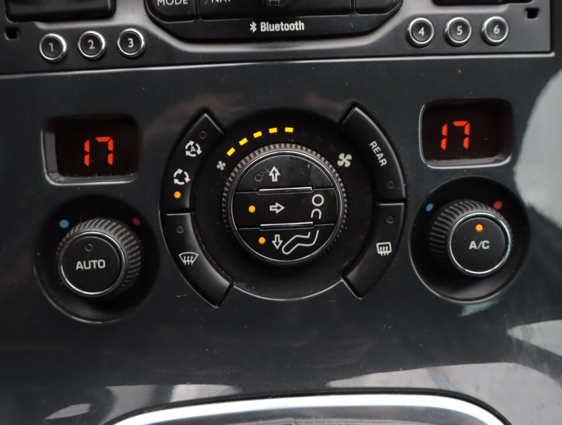 Peugeot 5008, 2014