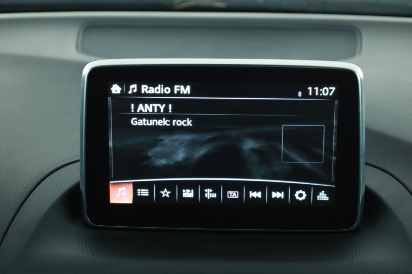 Mazda 3, 2015