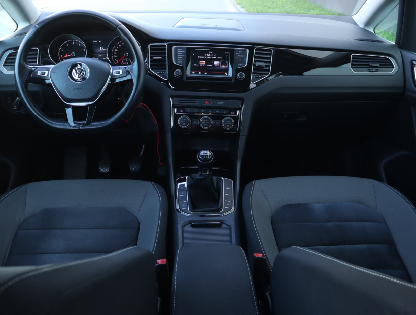 Volkswagen Golf Sportsvan, 2015