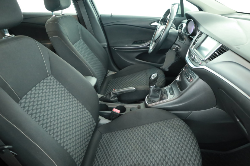 Opel Astra, 2016