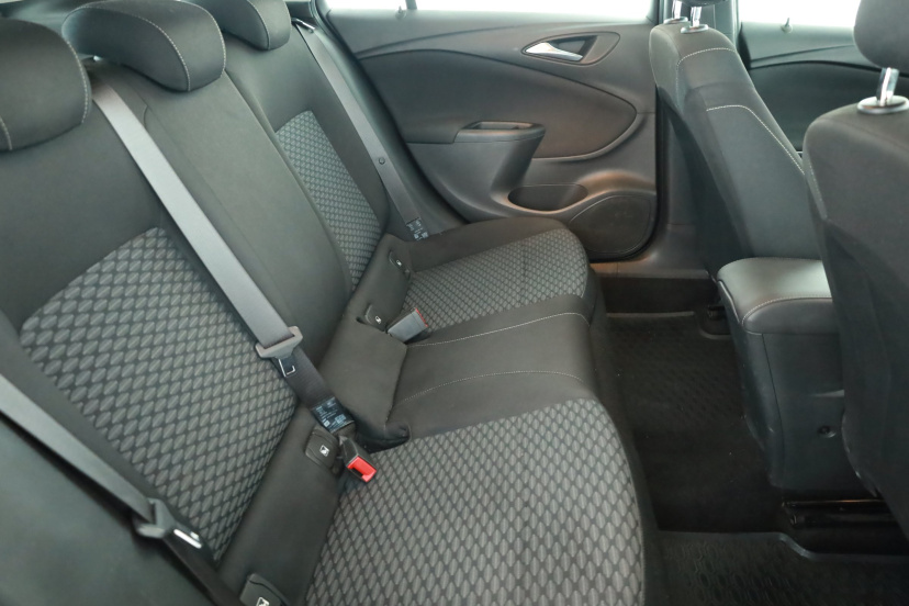 Opel Astra, 2016