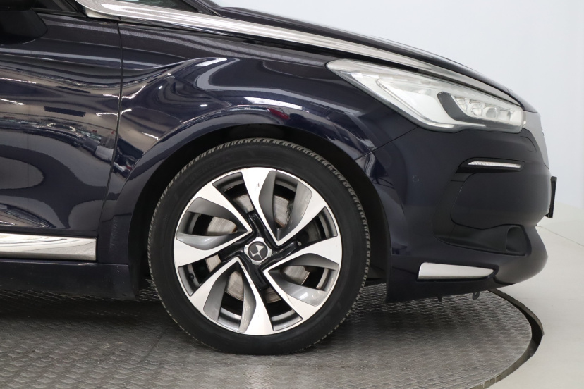 DS 5, 2016