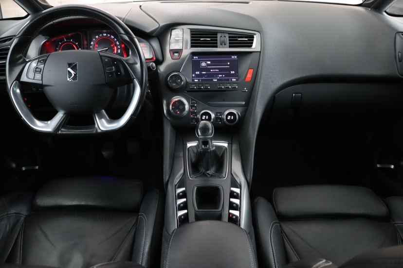 DS 5, 2016