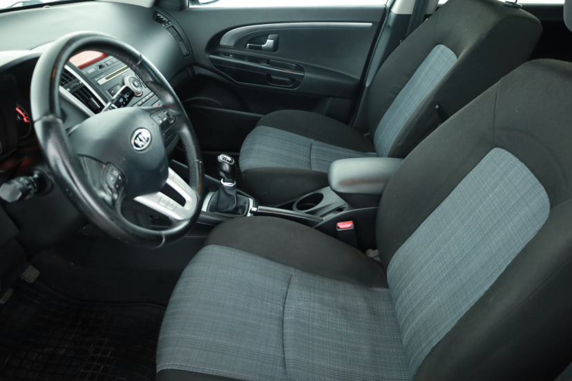 Kia Ceed, 2010