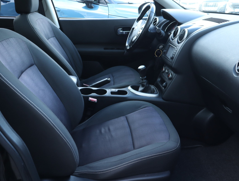 Nissan Qashqai+2, 2012