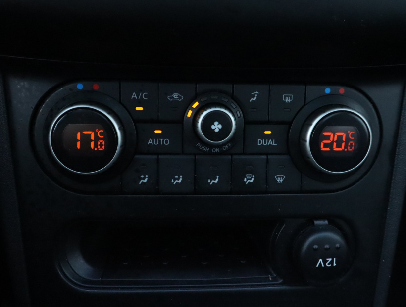 Nissan Qashqai+2, 2012