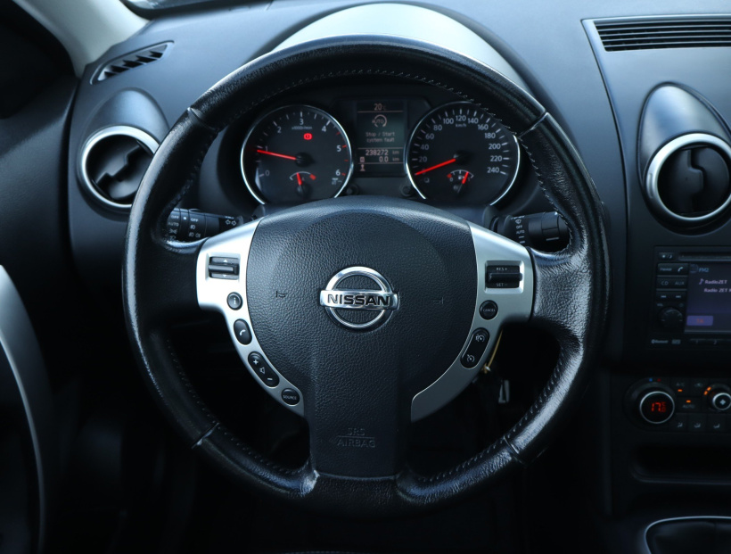 Nissan Qashqai+2, 2012
