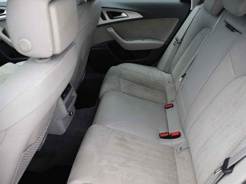Audi A6, 2015