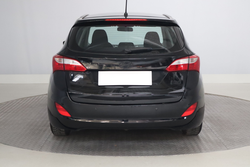 Hyundai i30, 2013
