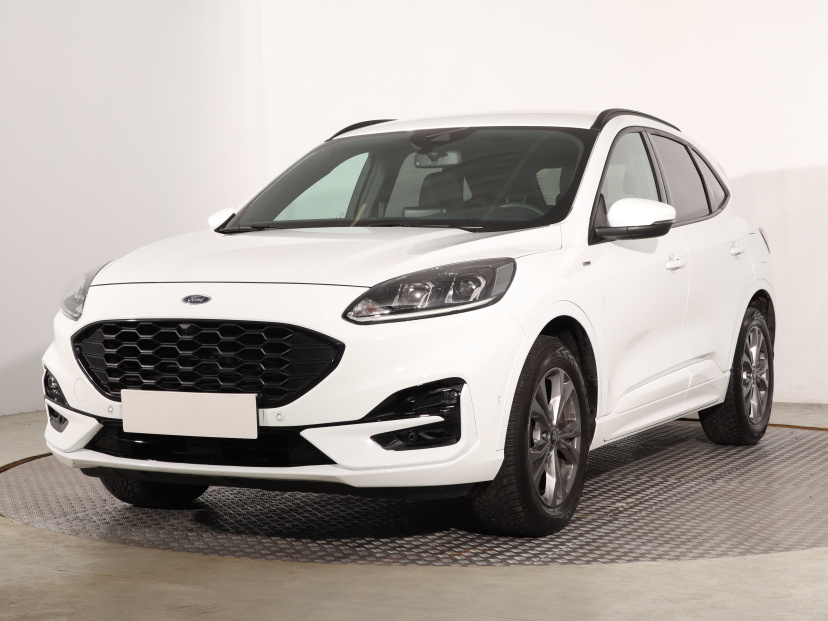 Ford Kuga, 2020