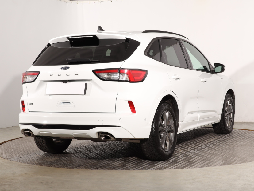 Ford Kuga, 2020