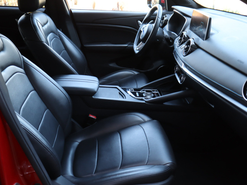 Dongfeng Seres 3, 2021