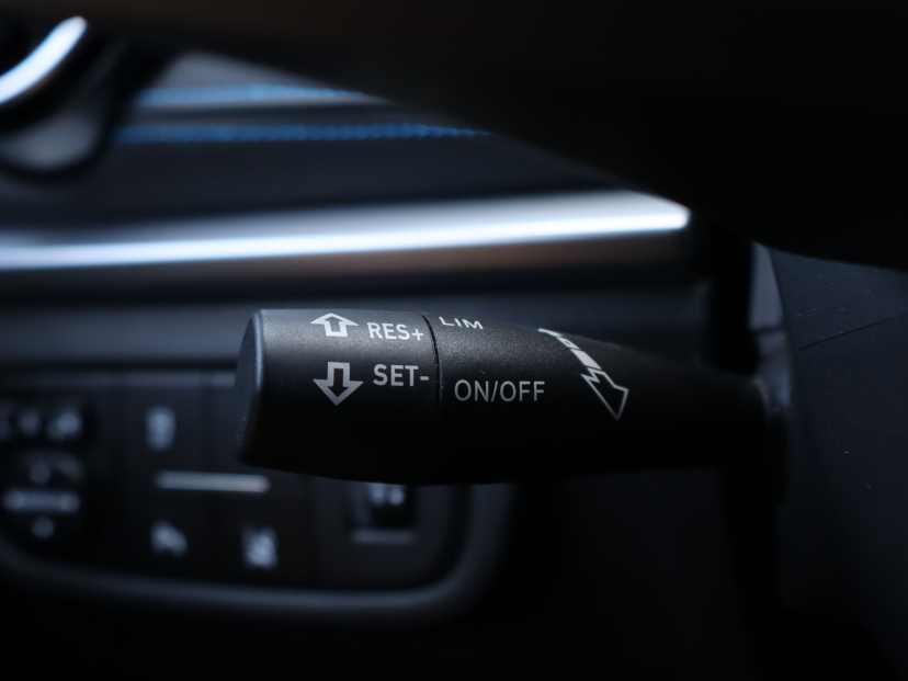 Dongfeng Seres 3, 2021
