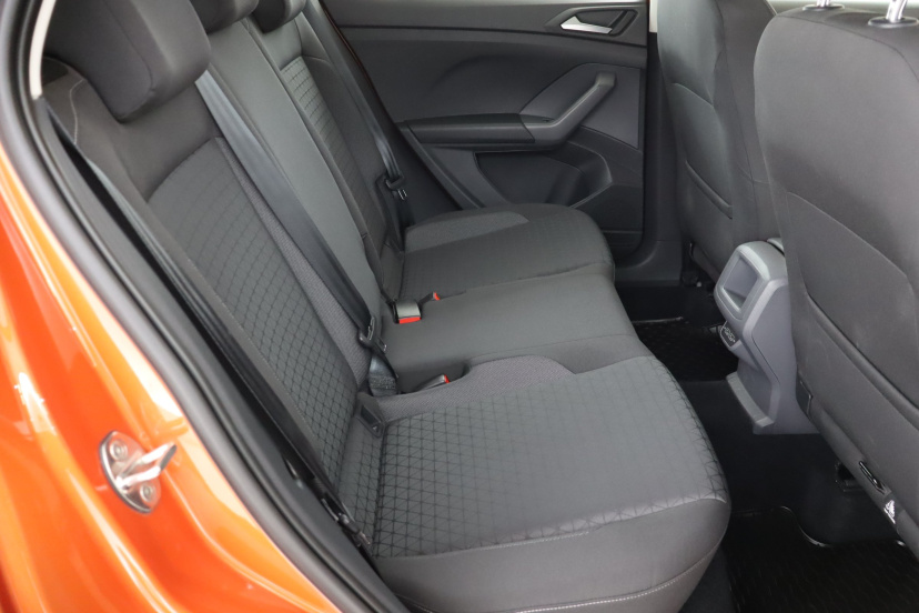 Volkswagen T-Cross, 2019
