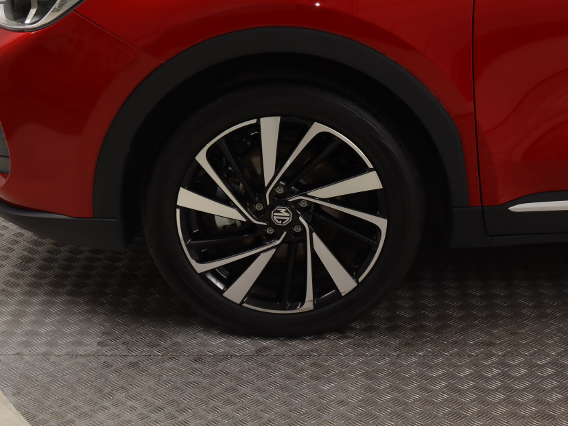 MG ZS SUV, 2025
