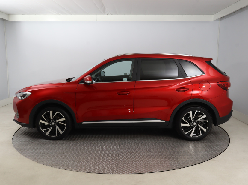 MG ZS SUV, 2025