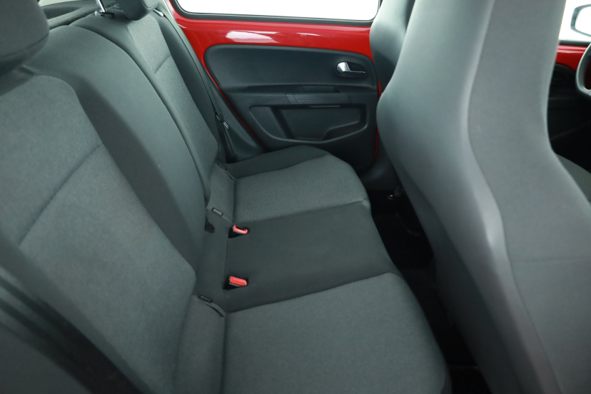 Volkswagen Up!, 2014