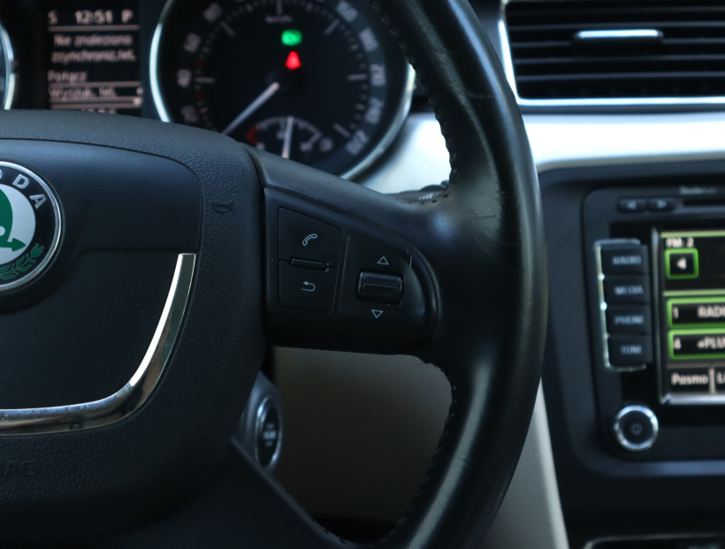 Škoda Superb, 2012