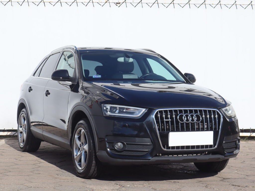 Audi Q3, 2012