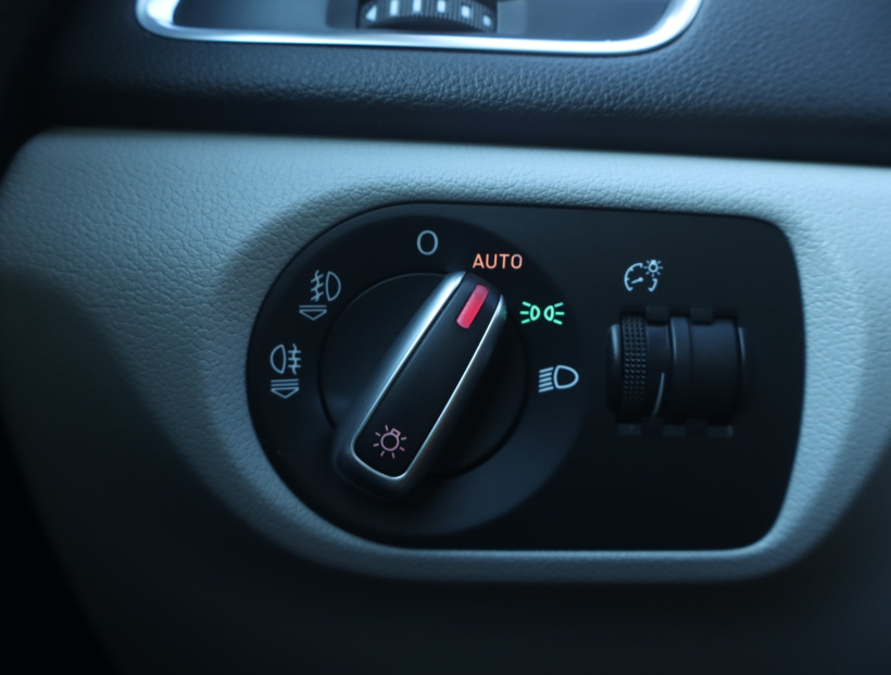 Audi Q3, 2012
