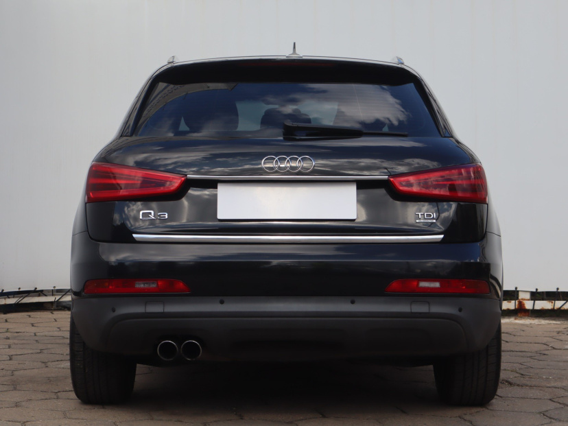 Audi Q3, 2012