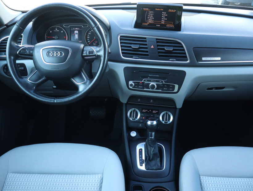 Audi Q3, 2012