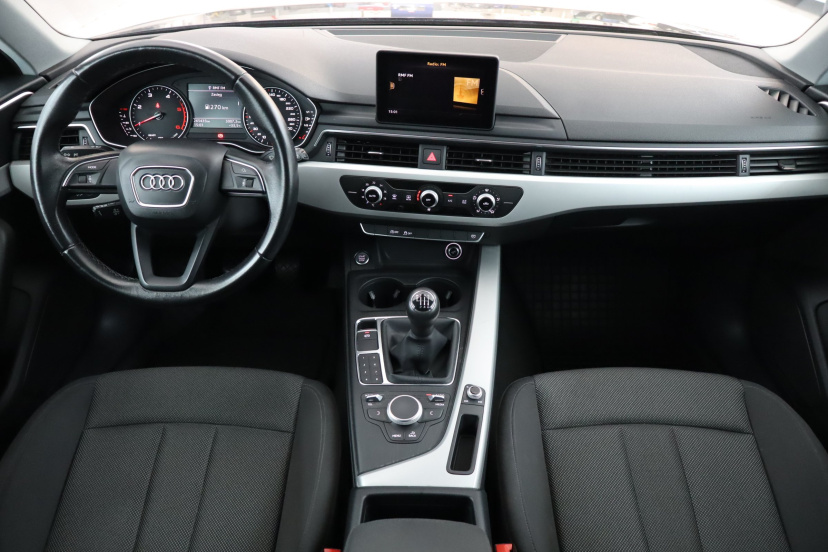 Audi A4, 2016