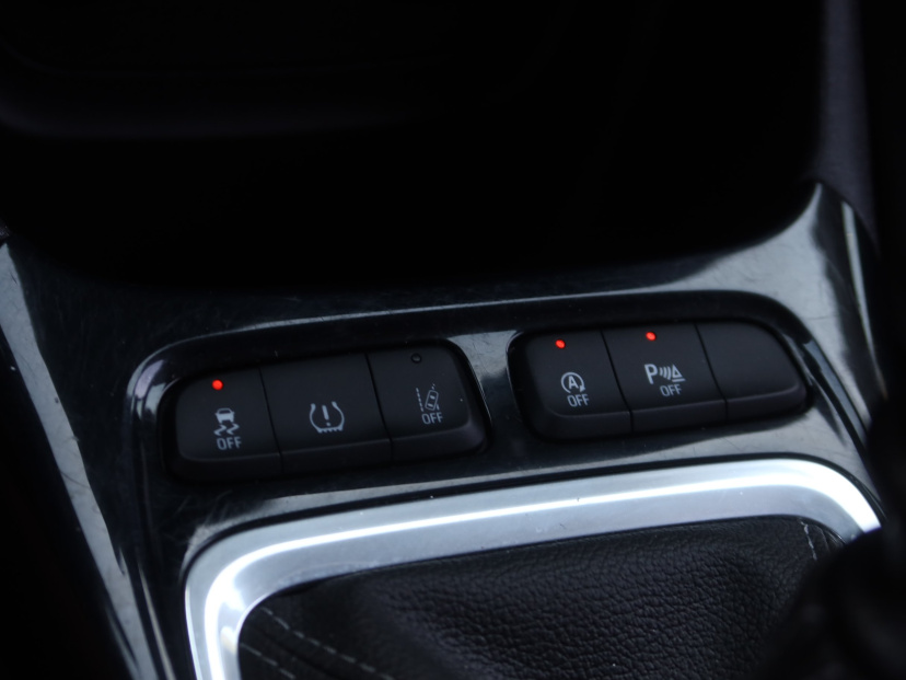 Opel Crossland, 2019