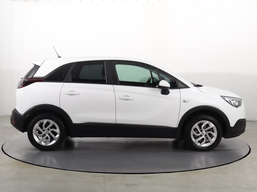Opel Crossland, 2019