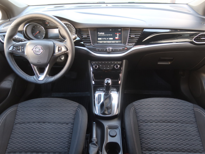 Opel Astra, 2016