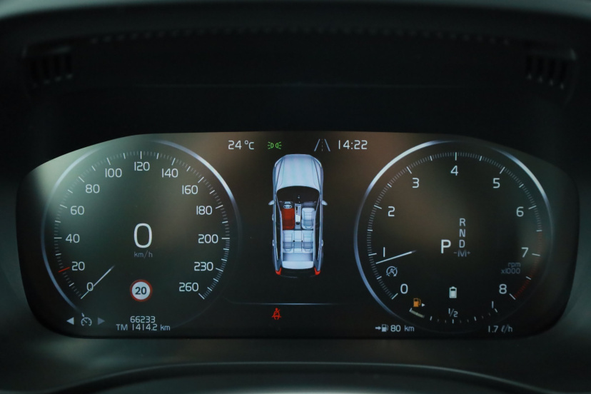 Volvo XC60, 2021