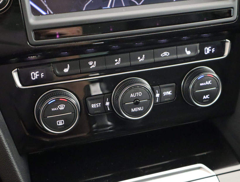 Volkswagen Passat, 2016