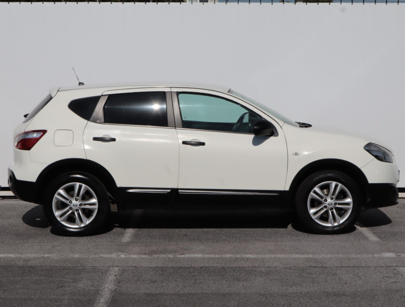Nissan Qashqai, 2012