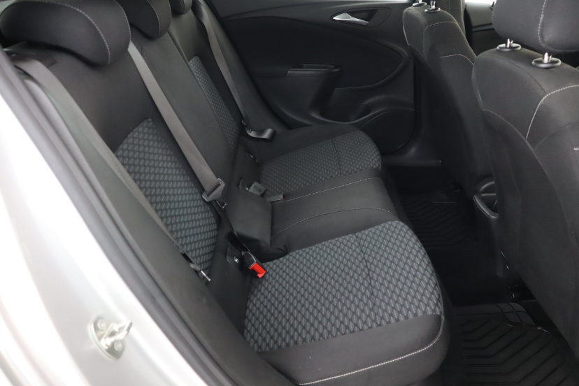 Opel Astra, 2016