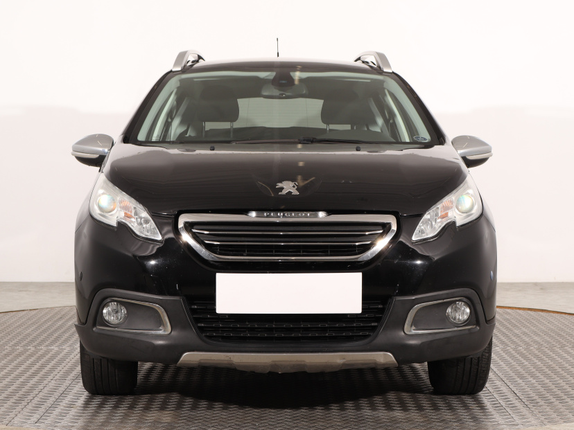 Peugeot 2008, 2015