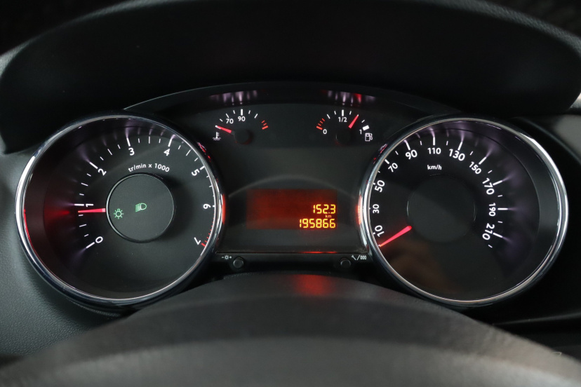 Peugeot 3008, 2011