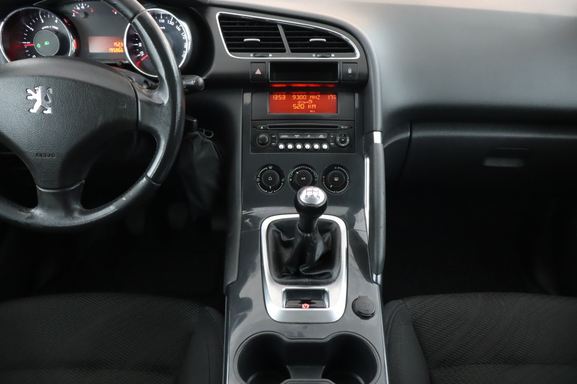 Peugeot 3008, 2011