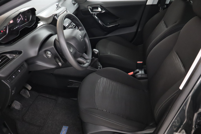 Peugeot 208, 2017