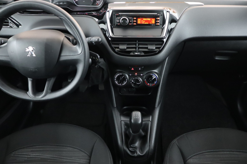 Peugeot 208, 2017