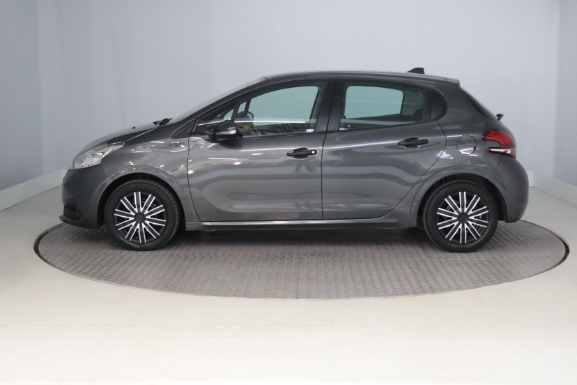 Peugeot 208, 2017