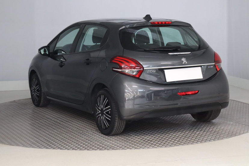 Peugeot 208, 2017