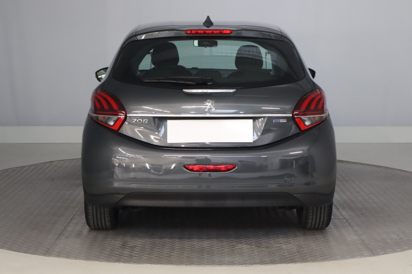 Peugeot 208, 2017