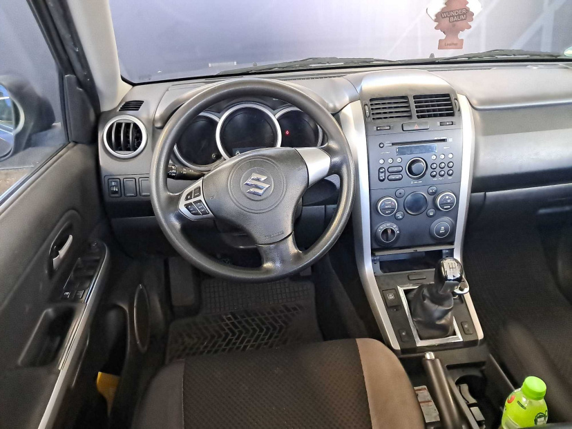Suzuki Grand Vitara, 2011