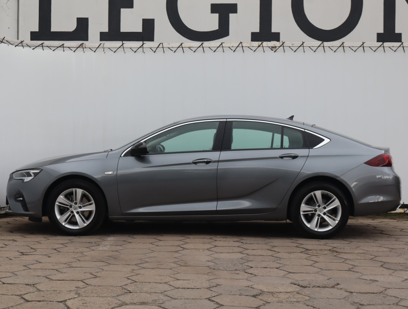 Opel Insignia, 2021