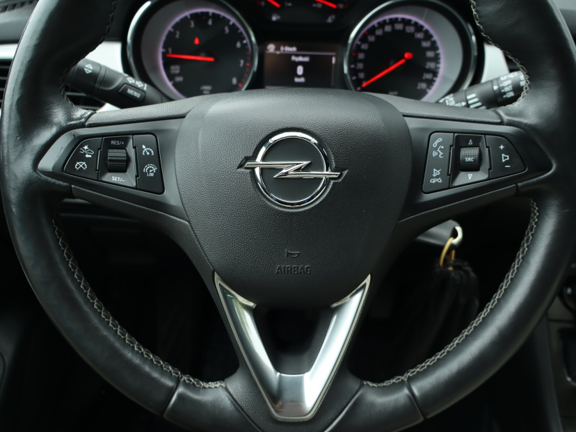 Opel Astra, 2020
