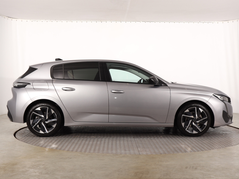 Peugeot 308, 2022