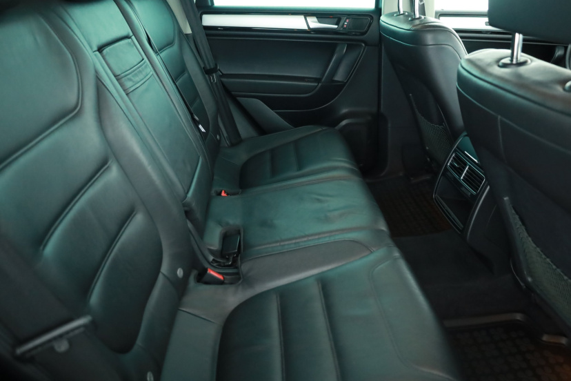 Volkswagen Touareg, 2010