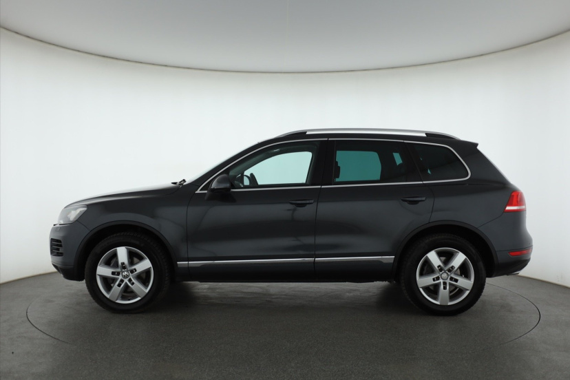 Volkswagen Touareg, 2010