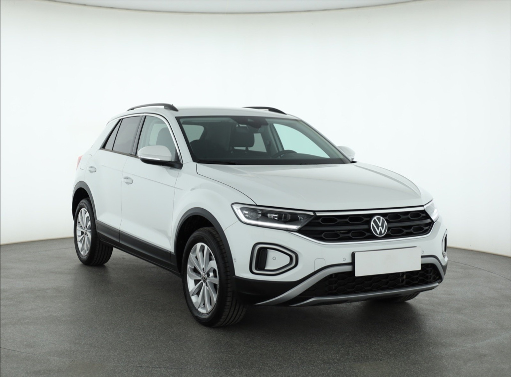 Volkswagen T-Roc, 2024
